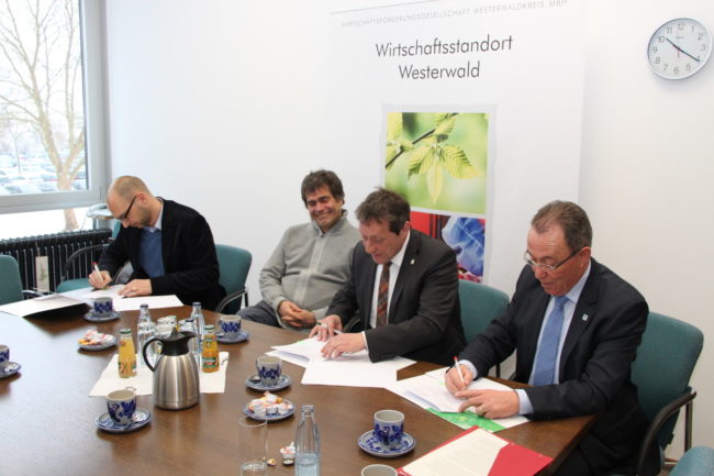 Westerwaldkreis_Unterzeichnung